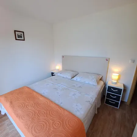 Lora Appartement *