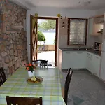 Apartment Lora