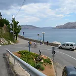 Apartament Lora